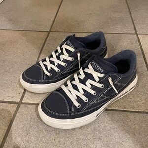 Skechers Slip-Ons: Arcade ArchFit Sneakers - size 6.5 blue